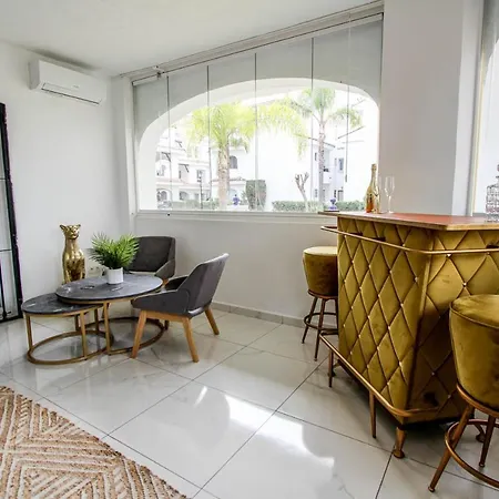 Apartment Naranjos De