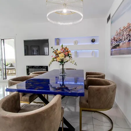 Apartment Naranjos De
