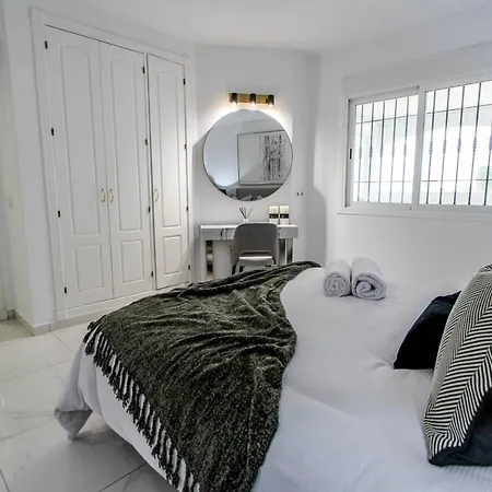 Naranjos De Apartment